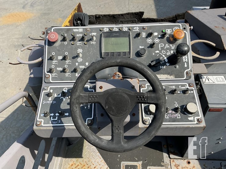 2015-dynapac-f800t-image-17