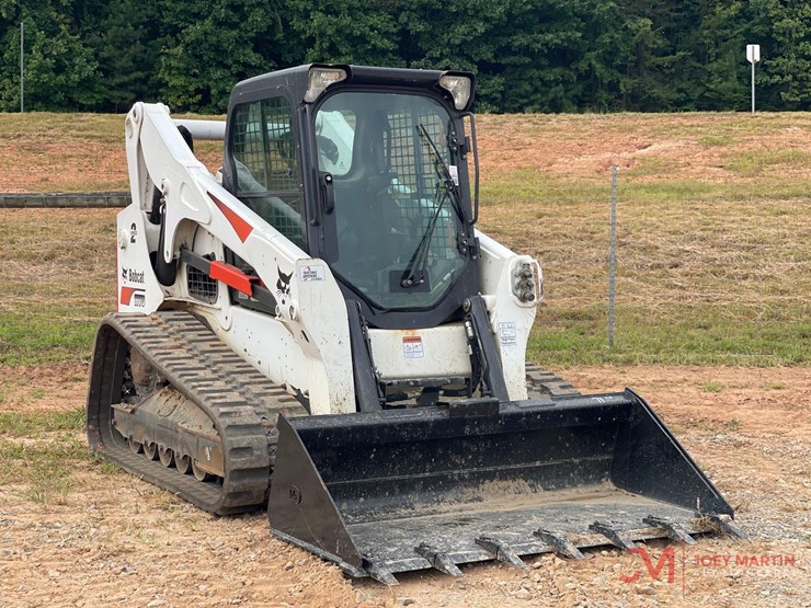 2019-bobcat-t770-image-1
