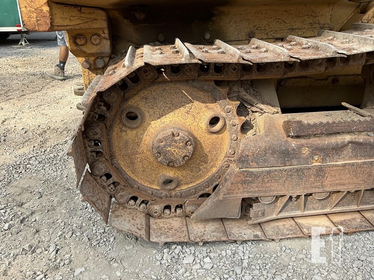 1995-caterpillar-d3c-iii-image-10