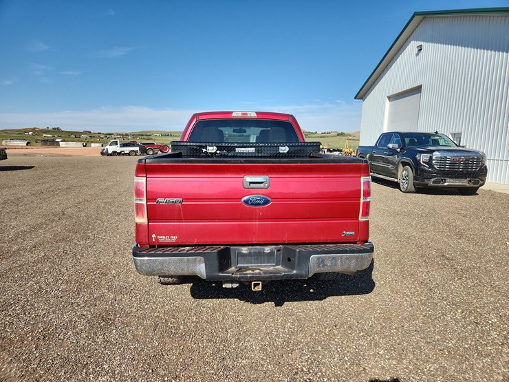 2010-ford-f150-xlt-image-4