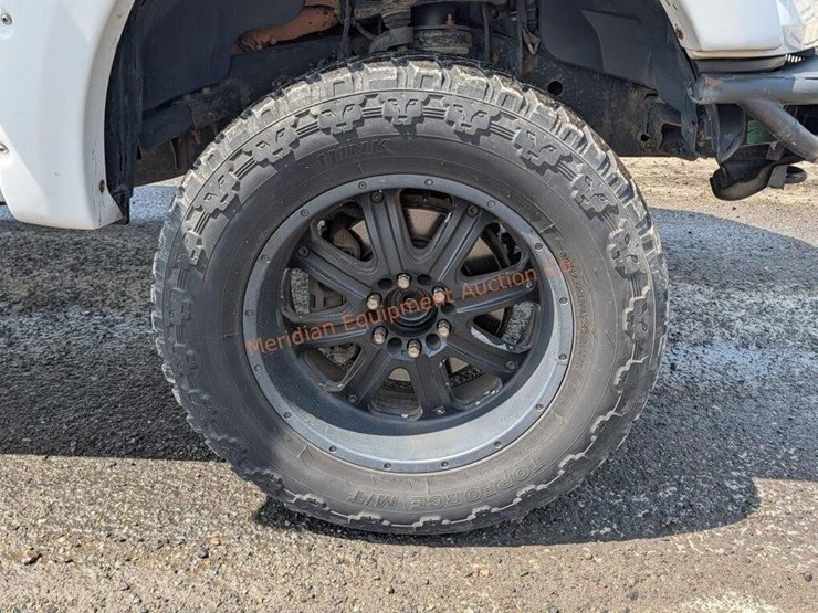 2016-ford-f150-xlt-image-14