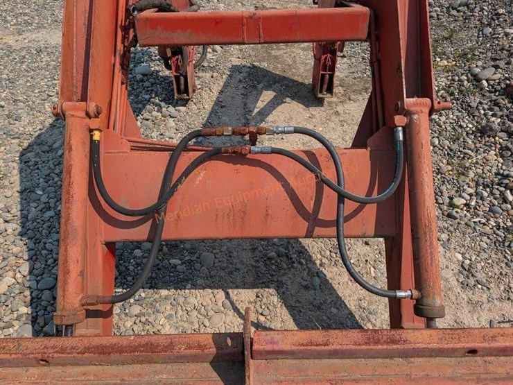 massey-ferguson-68-image-15