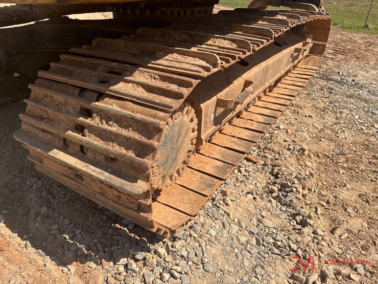 2013-caterpillar-320el-image-11