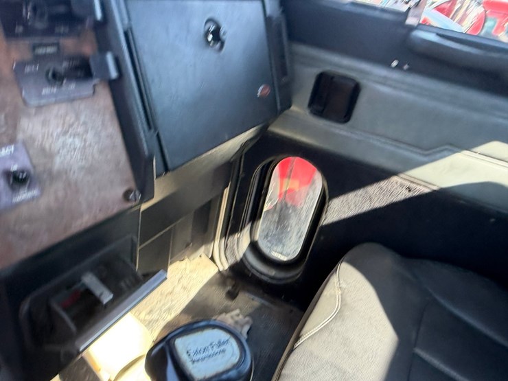 1997-peterbilt-378-image-120