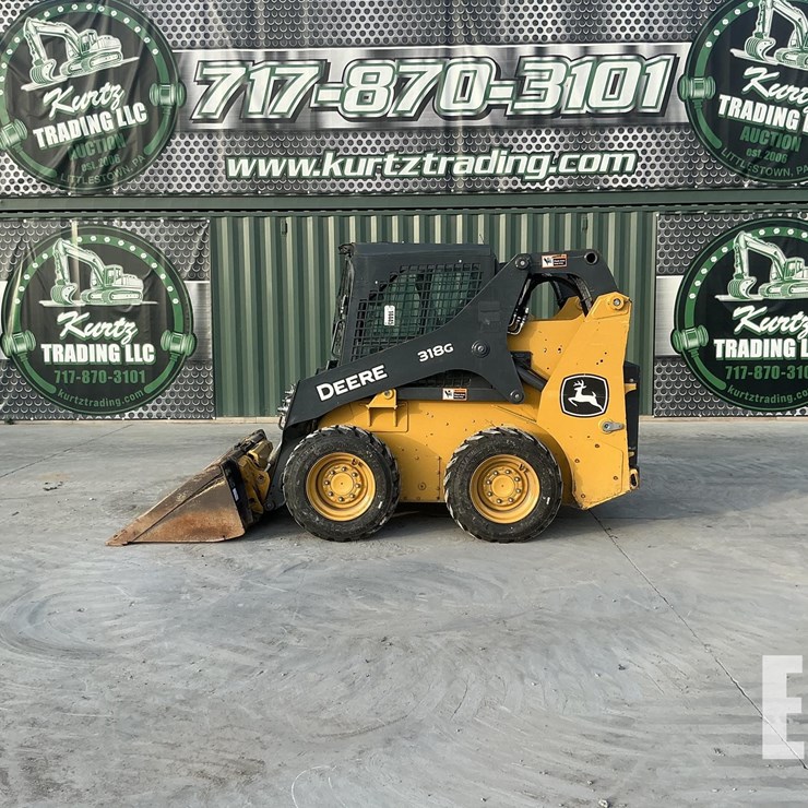 2022 DEERE 318G