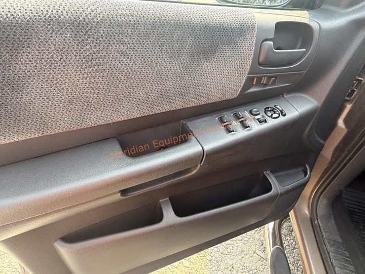 2001-dodge-dakota-slt-image-35