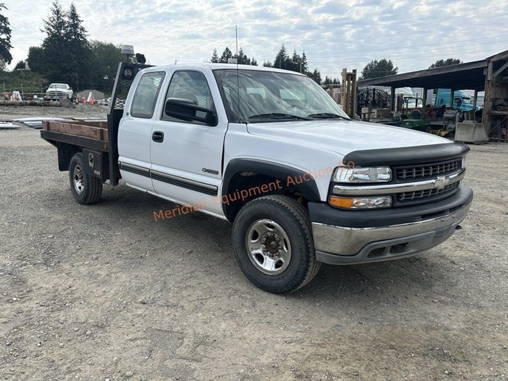 2000-chevrolet-k2500-image-7
