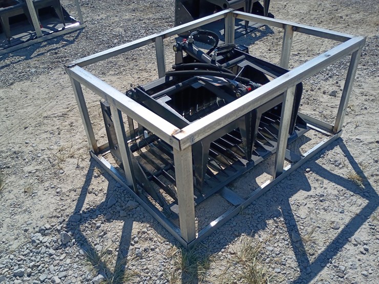 #l85-053-•-landhonor-rock-grapple-mini-skid-steer-attachment-image-8