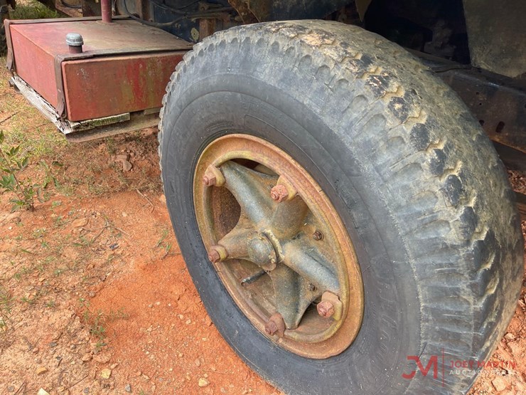 ford-700-image-9