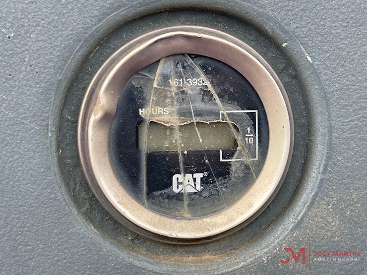 2003-caterpillar-420d-image-25
