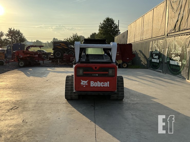 2020-bobcat-t770-image-3
