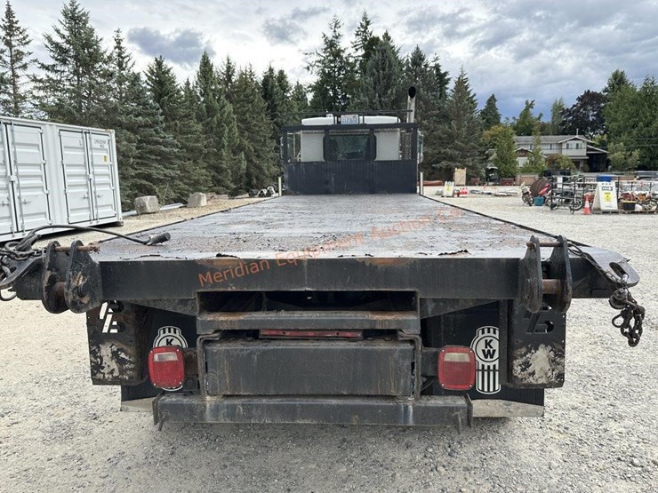 2007-kenworth-t300-image-20