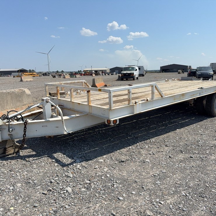 #47502 • T/A Utility Trailer 1CZE29A21HZP13314 INV# 47502