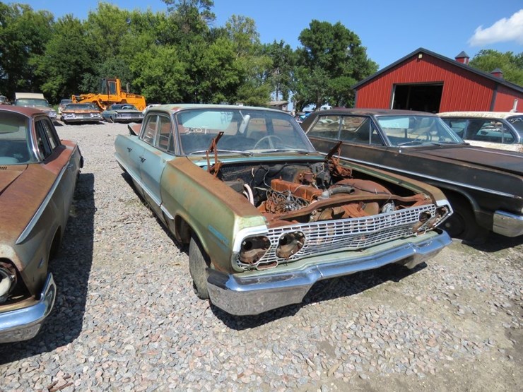 1963-chevrolet-impala-4dr-sedan-image-1