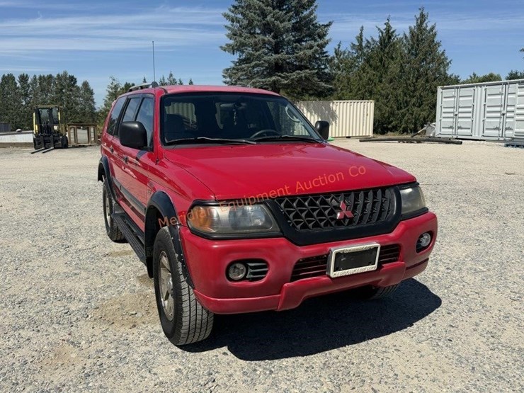 2001-mitsubishi-montero-sport-image-14