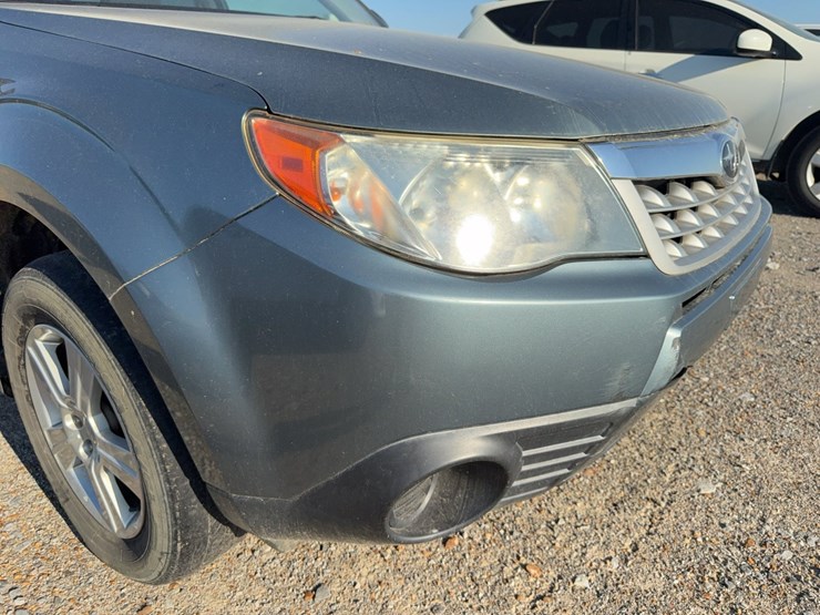 2012-subaru-forester-image-32