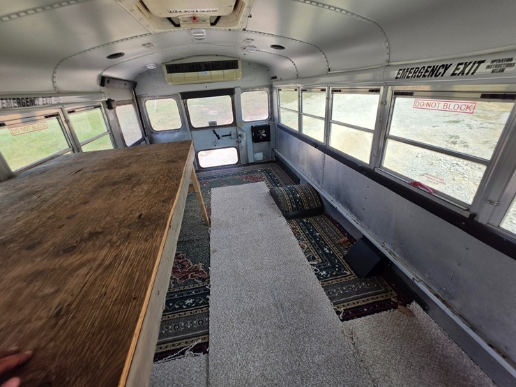 #26511-•-2005-gmc-savana-van-image-38