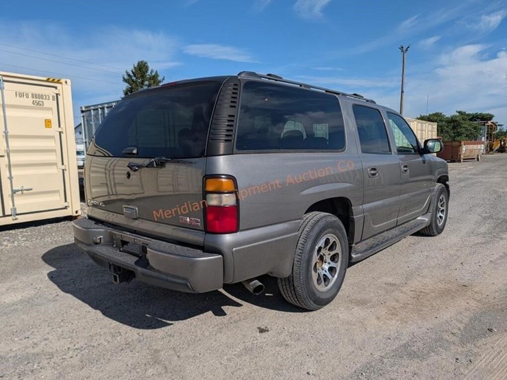 2006-gmc-yukon-xl-denali-image-3