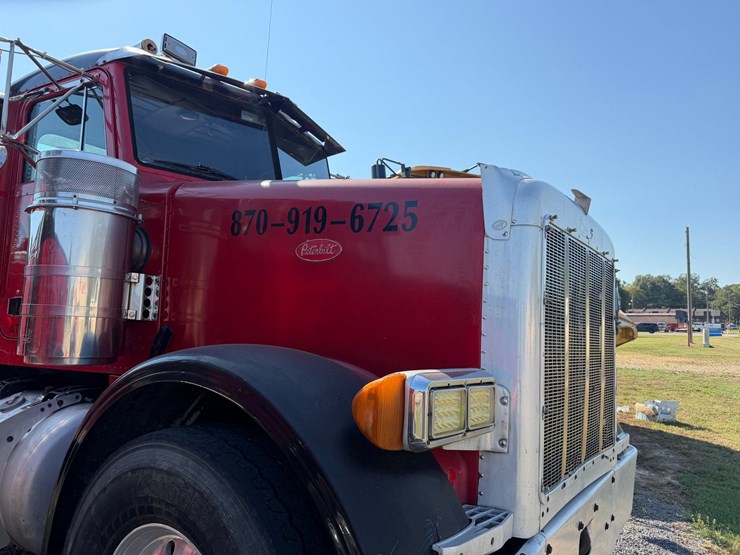 1997-peterbilt-378-image-42