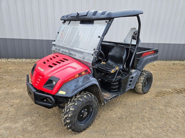 cub-cadet-volunteer-image-1