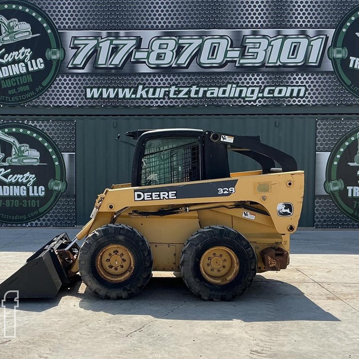 2006 DEERE 328