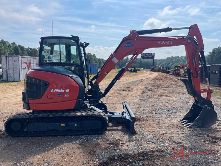 2023-kubota-u55-5-image-6