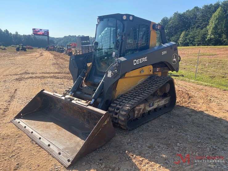 2024-deere-331g-image-7
