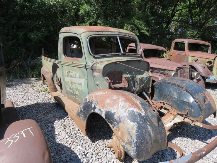 1930's-cut-down-sedan-image-2