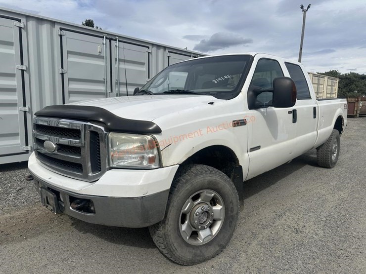 2005-ford-f350-image-1