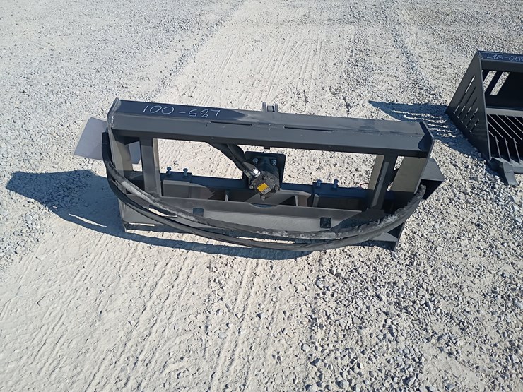 #l85-001-•-landhonor-3-point-adapter-skid-steer-attachment-image-5