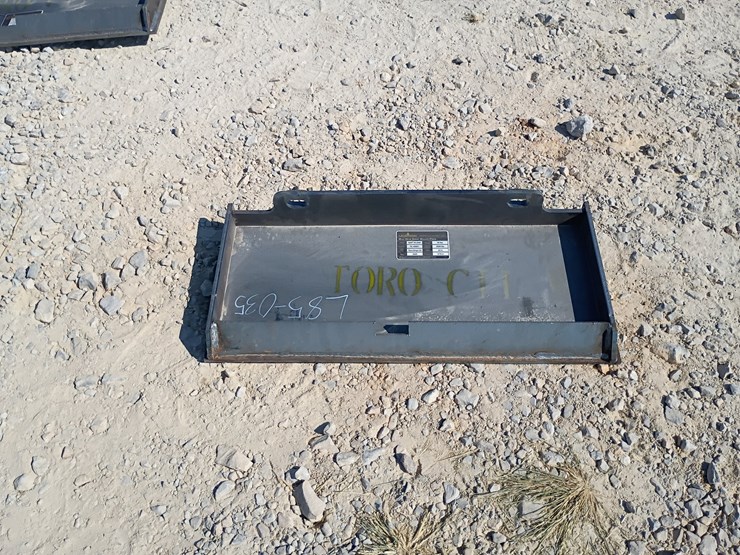 #l85-035-•-landhonor-mounting-plate-mini-skid-steer-attachment-image-3
