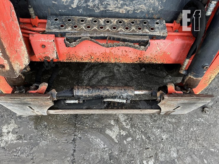 2017-kubota-svl95-2-image-12