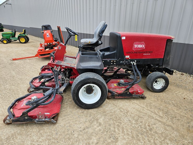 toro-groundsmaster-4500d-image-2