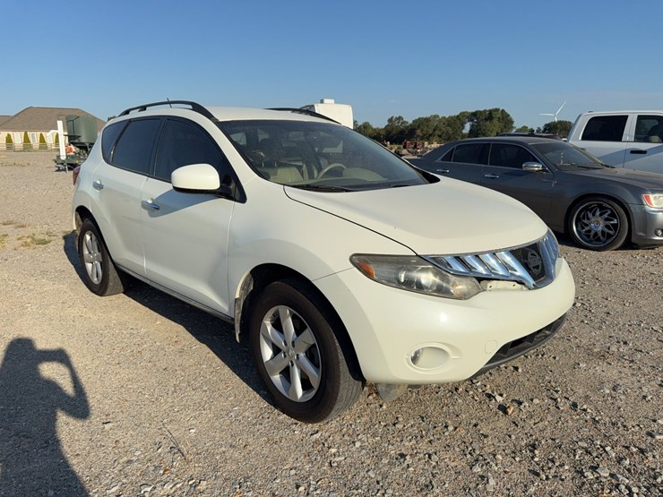 2009-nissan-murano-image-2