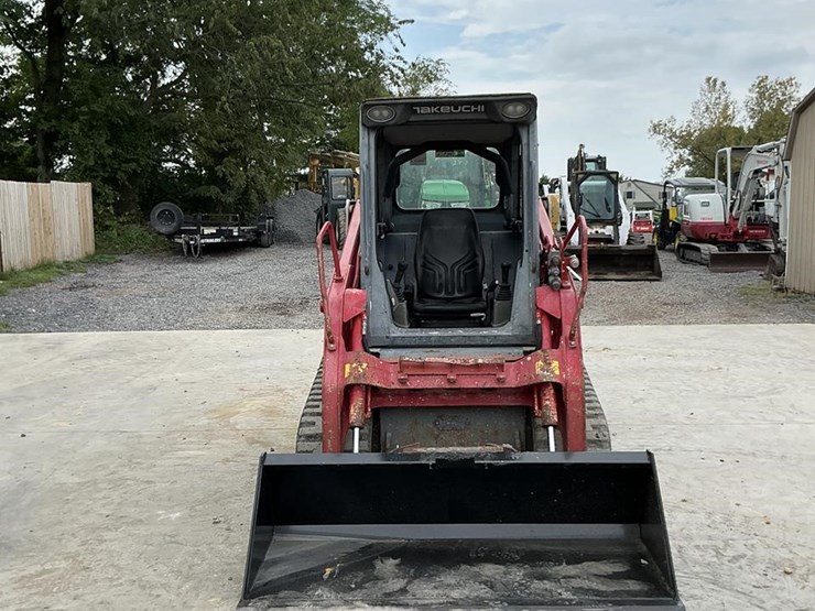 2021-takeuchi-tl8r2-image-7
