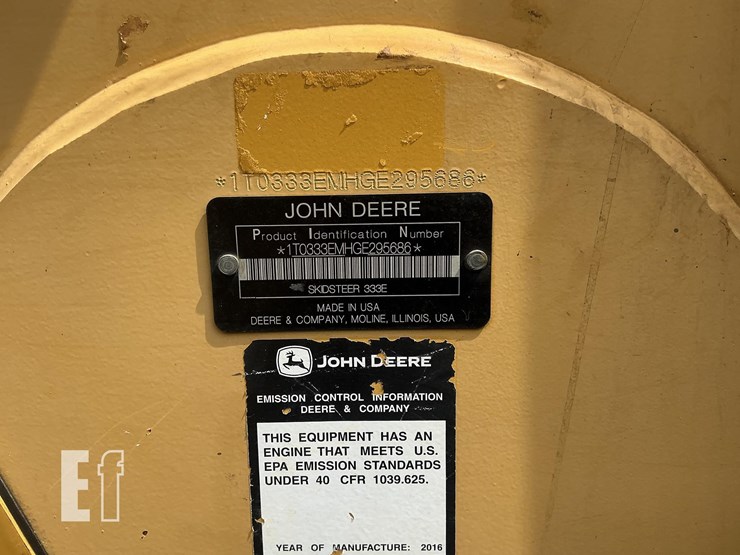 2016-deere-333e-image-19