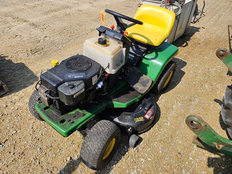 john-deere-la-image-1
