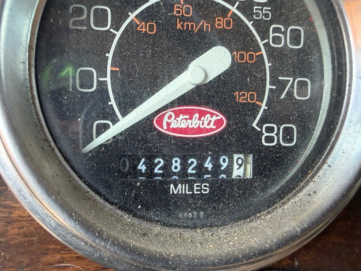 1997-peterbilt-378-image-129