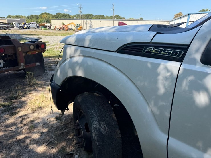2012-ford-f350-image-28