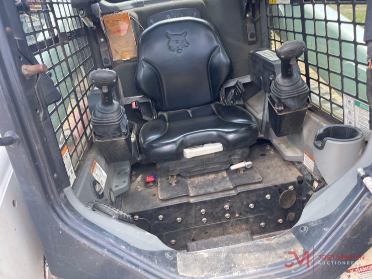 2019-bobcat-t770-image-15