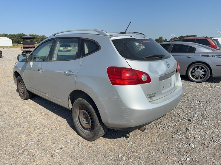 2014-nissan-rogue-image-4