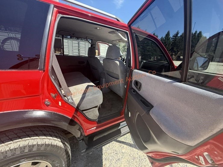 2001-mitsubishi-montero-sport-image-33