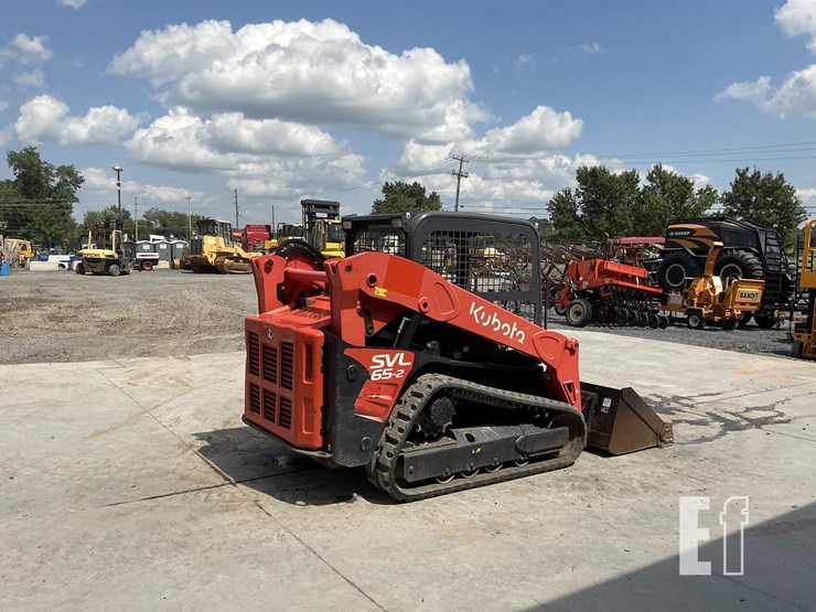 2022-kubota-svl65-2-image-4