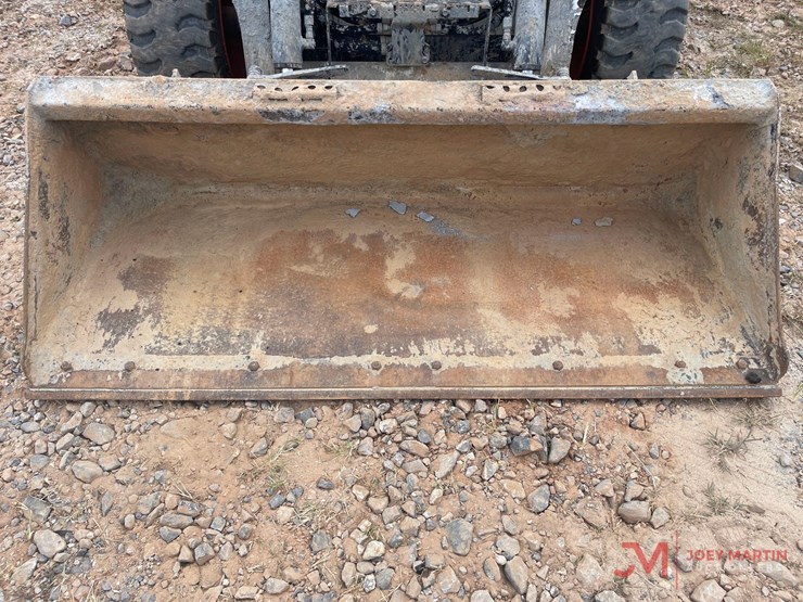 2021-bobcat-s590-image-14