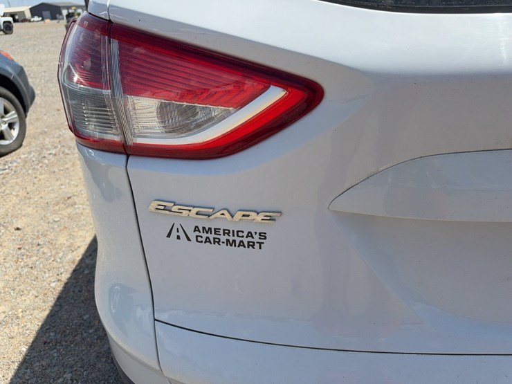 2014-ford-escape-image-11