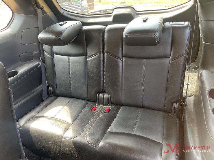 2013-nissan-pathfinder-sl-image-24