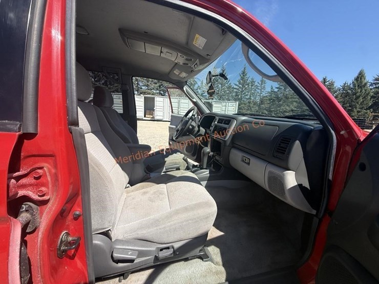 2001-mitsubishi-montero-sport-image-37