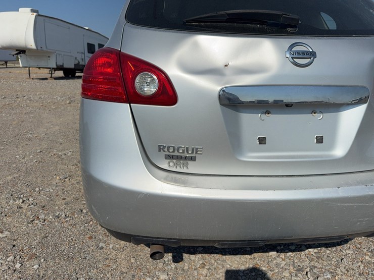2014-nissan-rogue-image-11