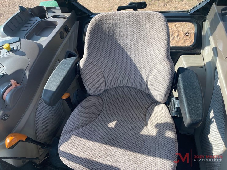 john-deere-5085e-image-23