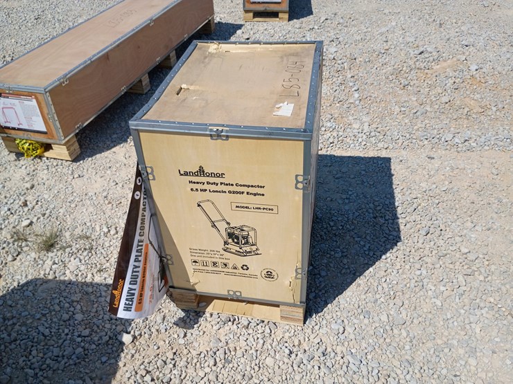 #l85-084-•-landhonor-plate-compactor-image-3